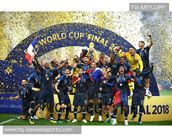 防卫者与河床的巅峰对决回顾2015年足球盛宴的激情与荣耀 防卫者与河床的巅峰对决回顾2015年足球盛宴的激情与荣耀